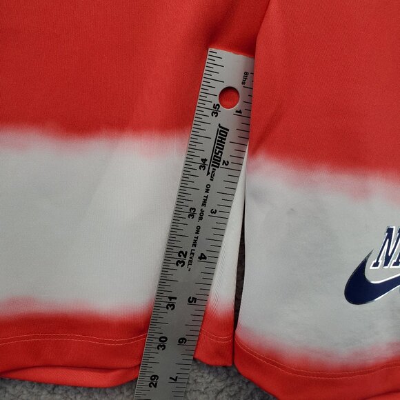 Nike Womens Shorts Medium Tight Fit Training Tights Red Mid Rise New - Picture 5 of 9